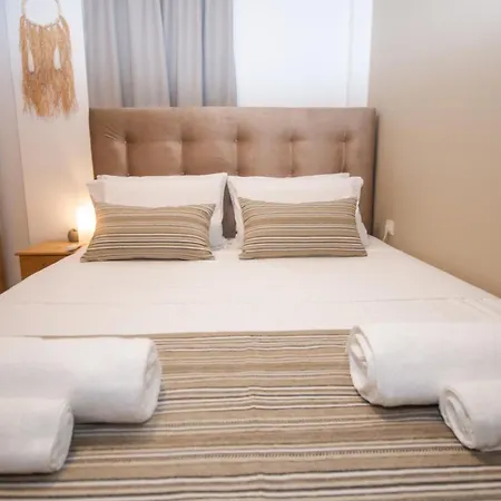 Aparthotel Infinity Wellness Boutique Afrata